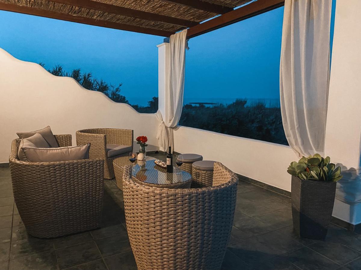 Luxury 3Br Sunrise Villa , Seaside Gyrismata スキロス エクステリア 写真
