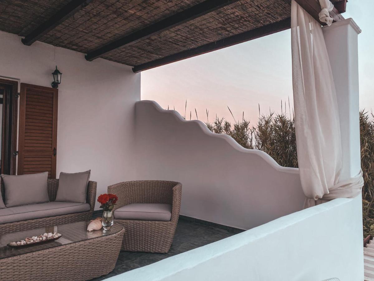 Luxury 3Br Sunrise Villa , Seaside Gyrismata スキロス エクステリア 写真